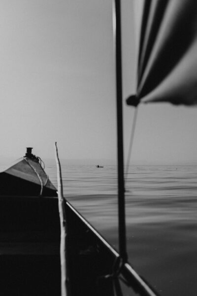 Pescador e barco